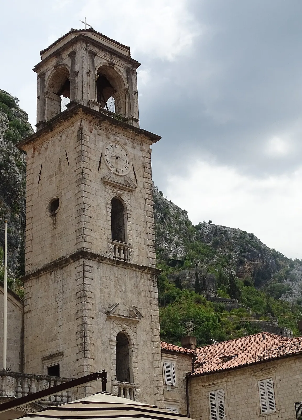 The twin Romanesque towers of St Tryphon Cathedral above its square in Kotor